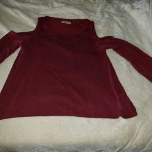 Maroon shoulder cut out blouse